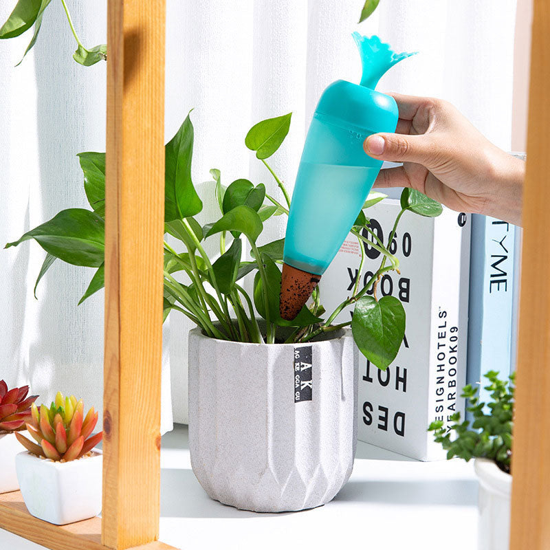 🥕Carrot-shaped Automatic Drip Irrigator
